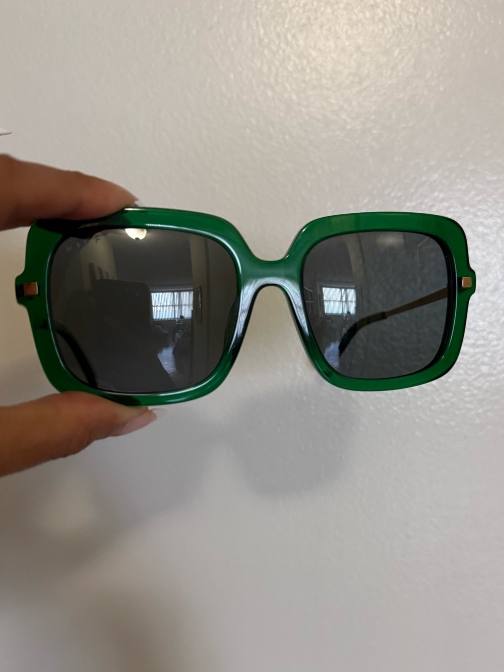 BRAND NEW DIFF EYEWEAR-Green Oversized Square Sunglasses - Women Accessories